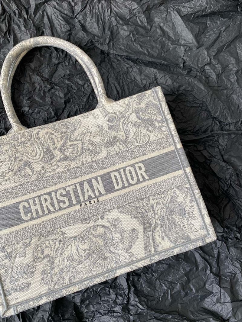 Dior Shopping Bags